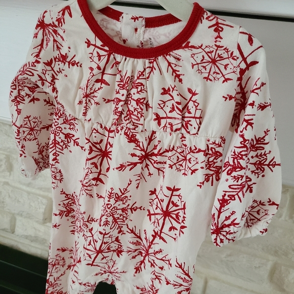 Burt's Bees Baby Pajamas - Picture 2 of 6